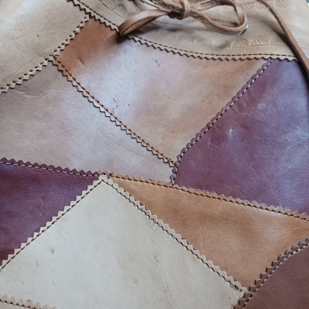 Vintage 80's Leather Patchwork Drawstring Bucket Shoulder Cross Body Bag - Picture 3 of 12